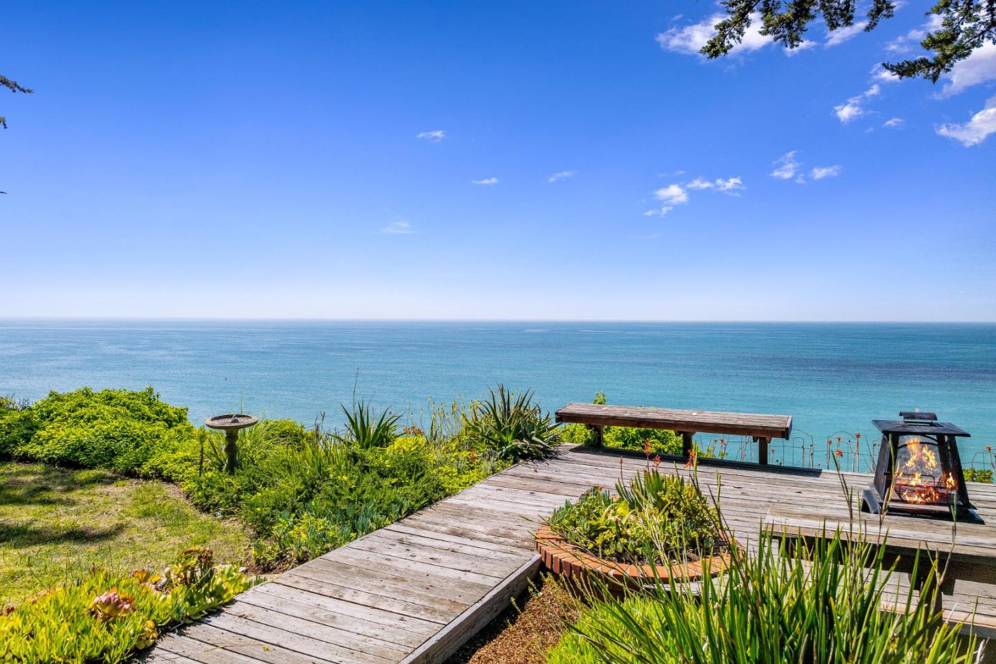 Detail Gallery Image 42 of 76 For 701 Seacliff Dr, Aptos,  CA 95003 - 3 Beds | 2 Baths