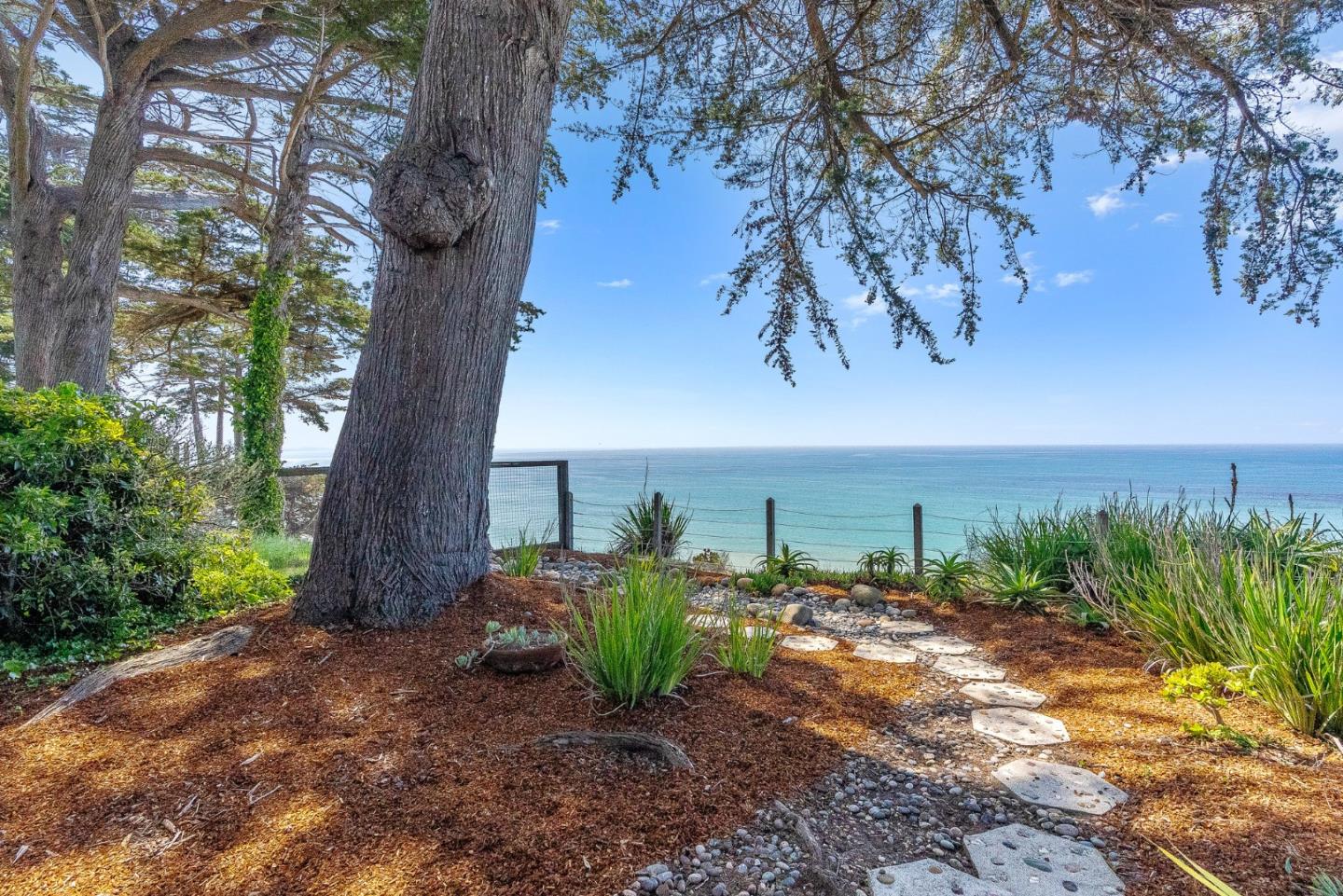 Detail Gallery Image 46 of 76 For 701 Seacliff Dr, Aptos,  CA 95003 - 3 Beds | 2 Baths