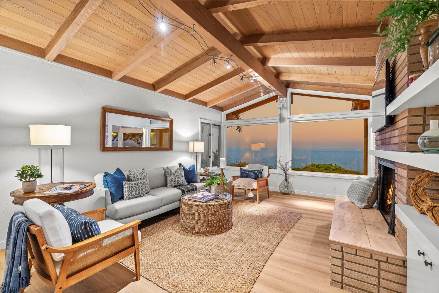 Detail Gallery Image 55 of 76 For 701 Seacliff Dr, Aptos,  CA 95003 - 3 Beds | 2 Baths