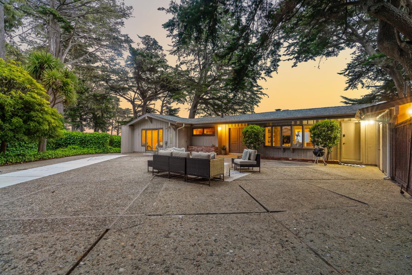 Detail Gallery Image 58 of 76 For 701 Seacliff Dr, Aptos,  CA 95003 - 3 Beds | 2 Baths