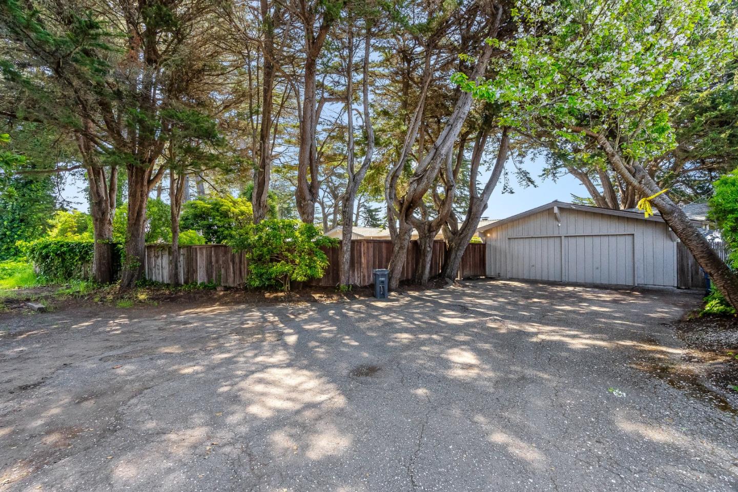 Detail Gallery Image 60 of 76 For 701 Seacliff Dr, Aptos,  CA 95003 - 3 Beds | 2 Baths