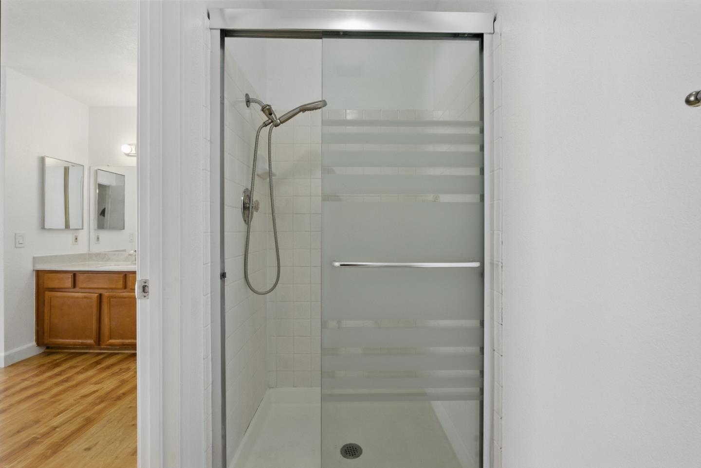 Detail Gallery Image 17 of 23 For 24 Kenbrook Cir, San Jose,  CA 95111 - 2 Beds | 2 Baths