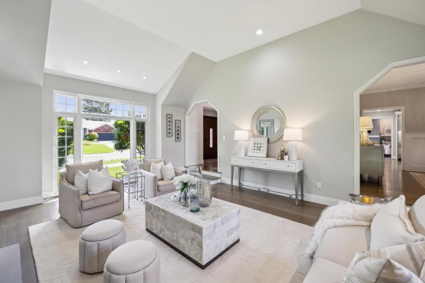 Detail Gallery Image 12 of 93 For 2180 Bayhill Ct, Half Moon Bay,  CA 94019 - 4 Beds | 3/1 Baths