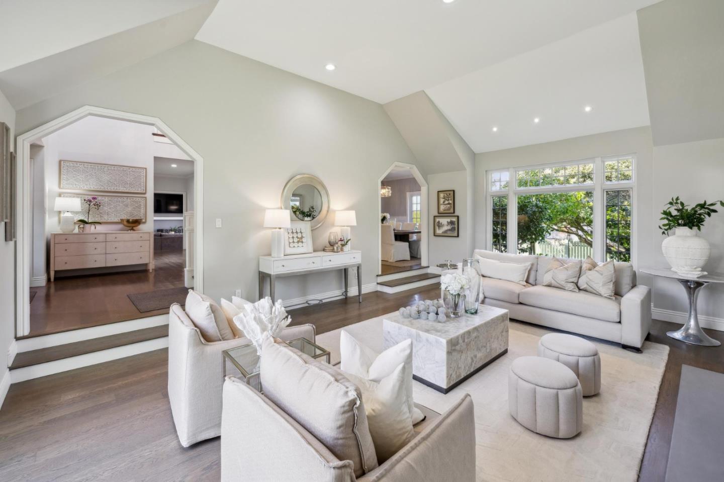 Detail Gallery Image 14 of 93 For 2180 Bayhill Ct, Half Moon Bay,  CA 94019 - 4 Beds | 3/1 Baths