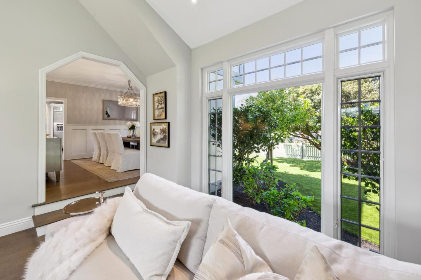 Detail Gallery Image 16 of 93 For 2180 Bayhill Ct, Half Moon Bay,  CA 94019 - 4 Beds | 3/1 Baths