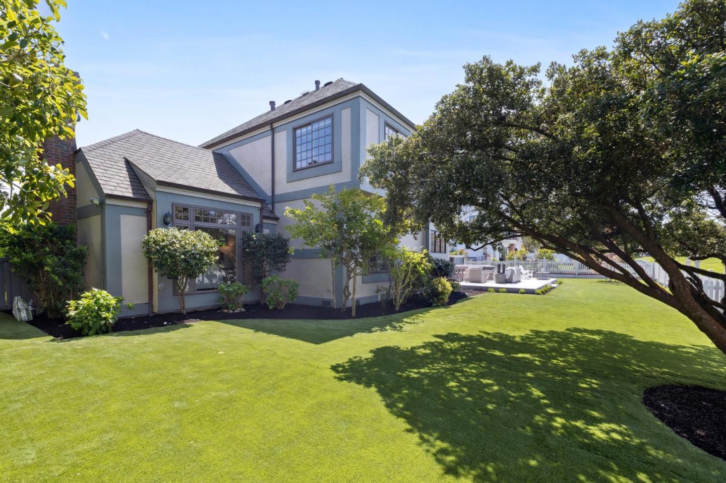 Detail Gallery Image 85 of 93 For 2180 Bayhill Ct, Half Moon Bay,  CA 94019 - 4 Beds | 3/1 Baths