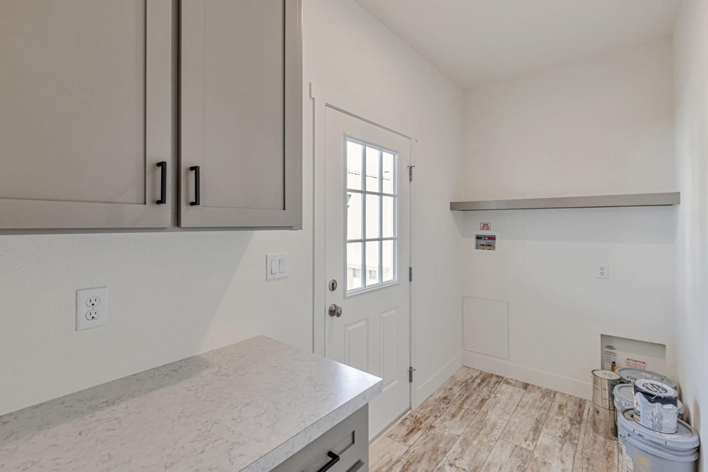 Detail Gallery Image 25 of 29 For 2900 Fairview Rd #34,  Hollister,  CA 95023 - 4 Beds | 2 Baths
