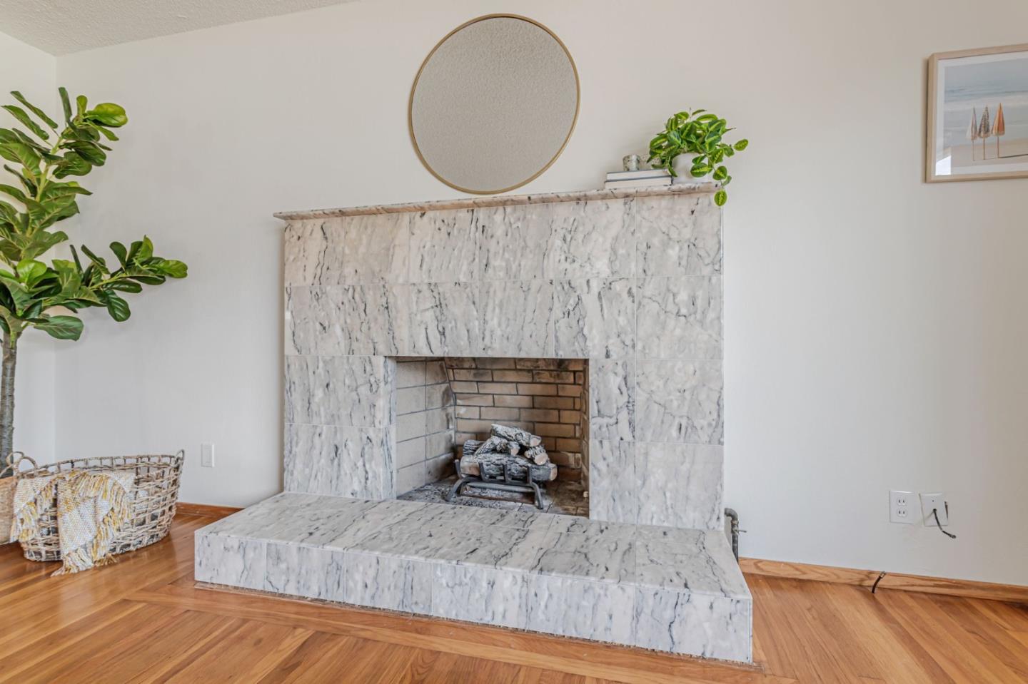 Detail Gallery Image 13 of 71 For 519 Escalona Dr, Santa Cruz,  CA 95060 - 4 Beds | 3 Baths