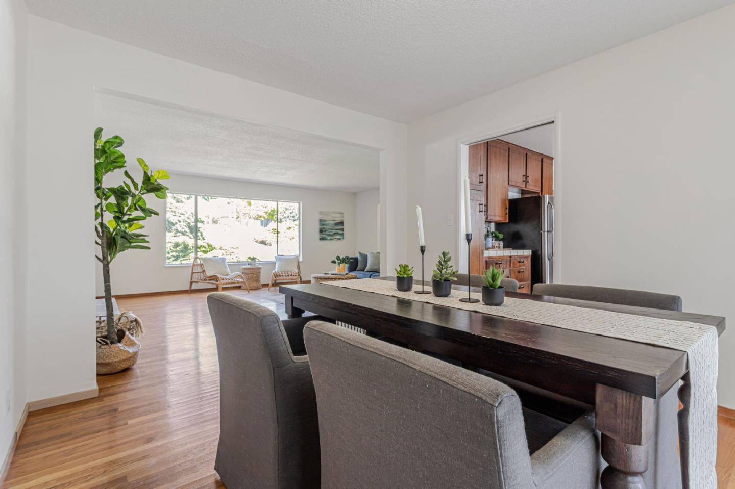 Detail Gallery Image 15 of 71 For 519 Escalona Dr, Santa Cruz,  CA 95060 - 4 Beds | 3 Baths