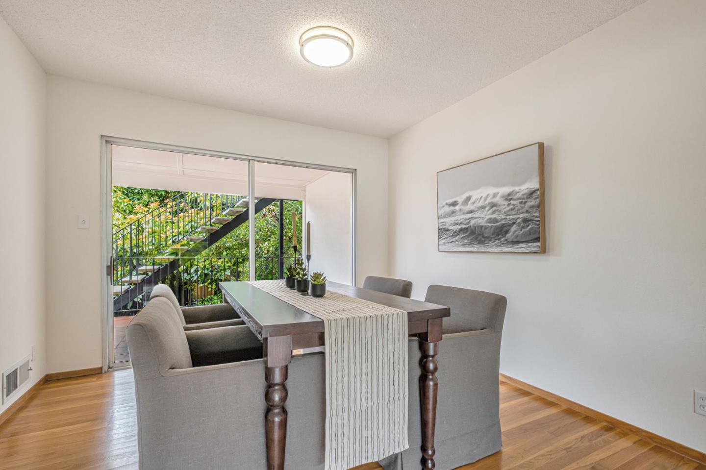 Detail Gallery Image 16 of 71 For 519 Escalona Dr, Santa Cruz,  CA 95060 - 4 Beds | 3 Baths