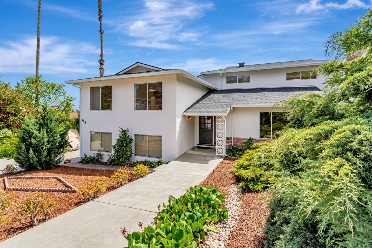 Detail Gallery Image 2 of 71 For 519 Escalona Dr, Santa Cruz,  CA 95060 - 4 Beds | 3 Baths