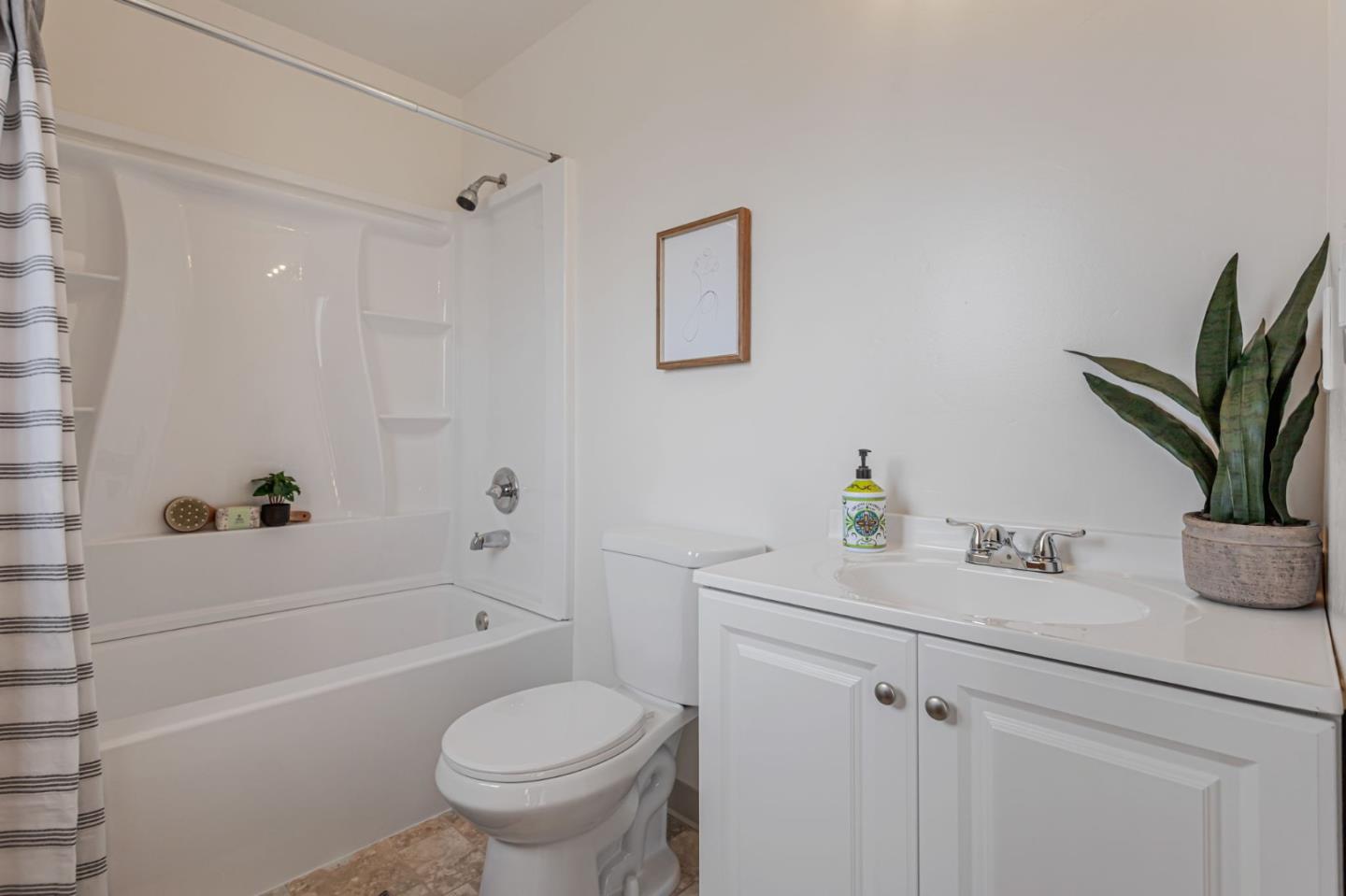 Detail Gallery Image 45 of 71 For 519 Escalona Dr, Santa Cruz,  CA 95060 - 4 Beds | 3 Baths