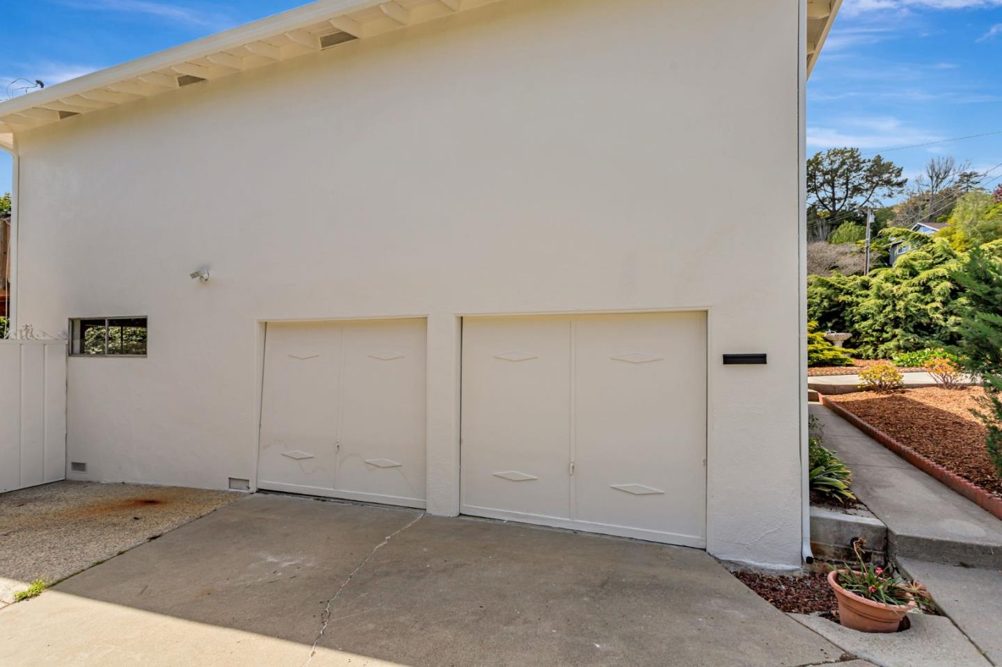 Detail Gallery Image 60 of 71 For 519 Escalona Dr, Santa Cruz,  CA 95060 - 4 Beds | 3 Baths