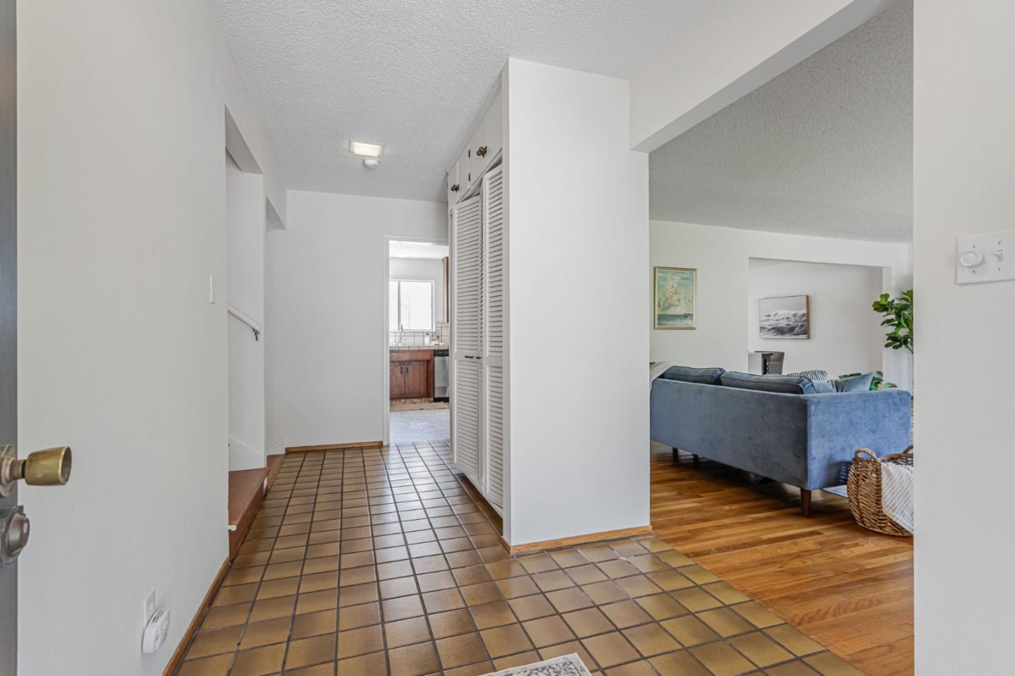 Detail Gallery Image 7 of 71 For 519 Escalona Dr, Santa Cruz,  CA 95060 - 4 Beds | 3 Baths