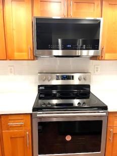 Detail Gallery Image 6 of 16 For 1087 Summerain Ct, San Jose,  CA 95122 - 2 Beds | 2/1 Baths