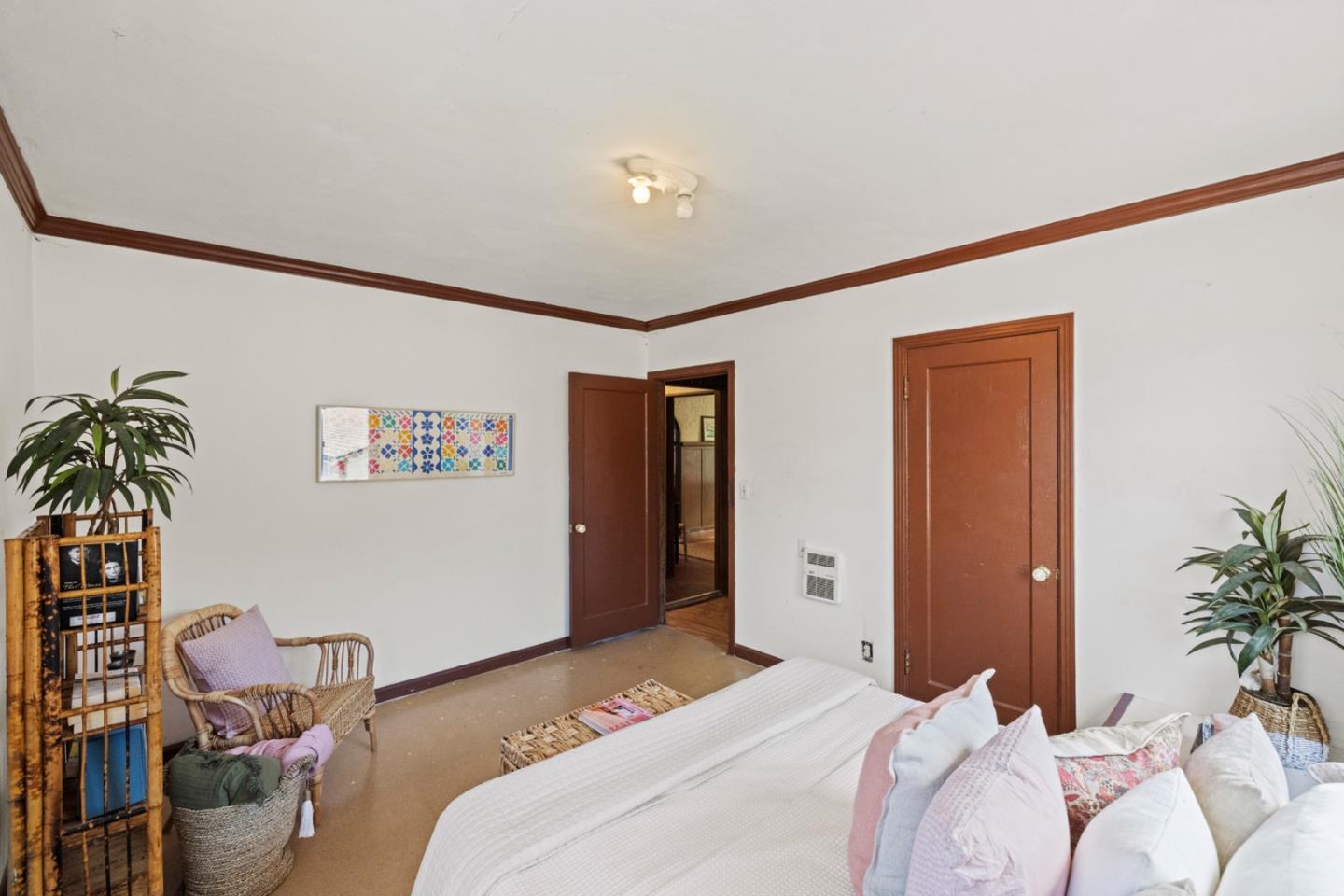 Detail Gallery Image 15 of 23 For 132 1st St, Pacific Grove,  CA 93950 - 2 Beds | 1 Baths