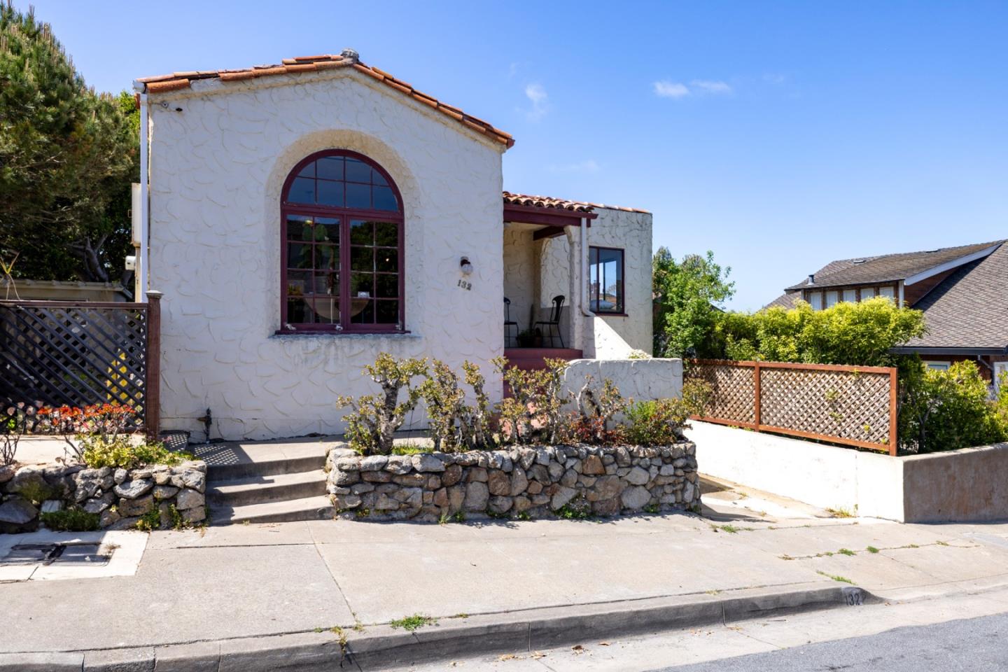 Detail Gallery Image 23 of 23 For 132 1st St, Pacific Grove,  CA 93950 - 2 Beds | 1 Baths