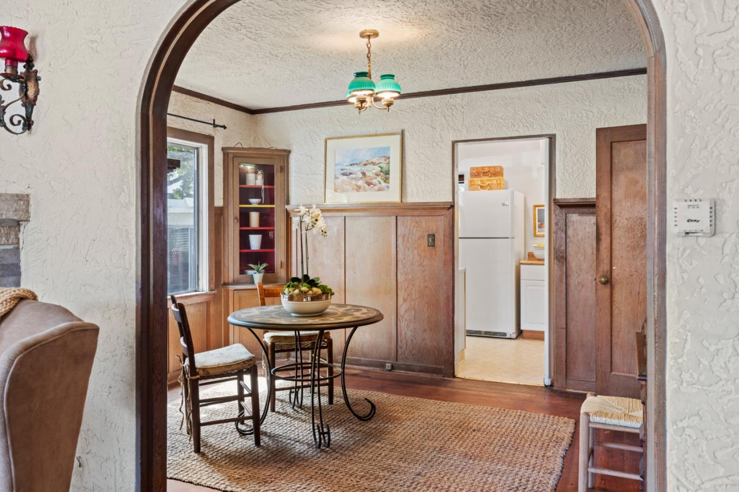 Detail Gallery Image 4 of 23 For 132 1st St, Pacific Grove,  CA 93950 - 2 Beds | 1 Baths
