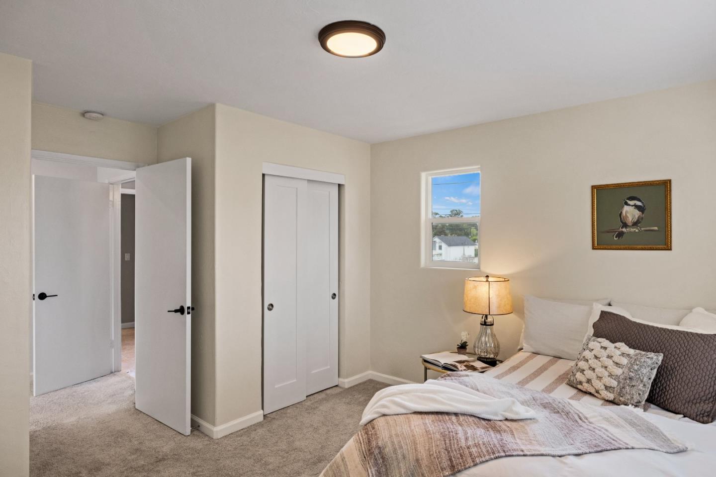 Detail Gallery Image 26 of 39 For 303 Del Robles Ave, Monterey,  CA 93940 - 3 Beds | 3 Baths