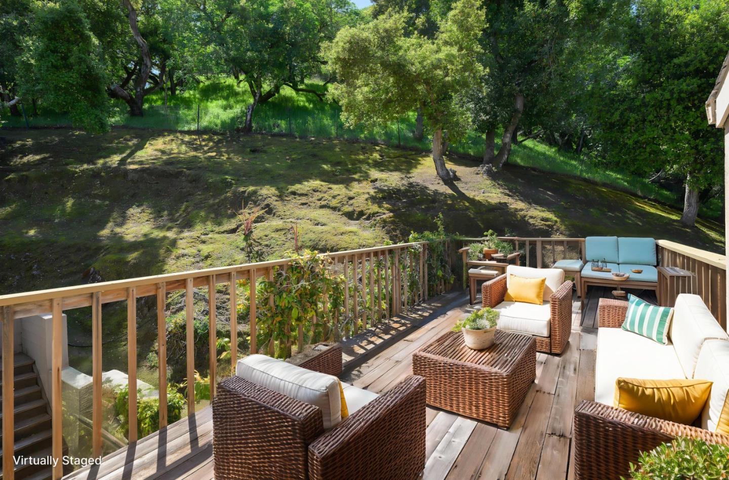 Detail Gallery Image 33 of 51 For 901 Laurelwood Dr, San Mateo,  CA 94403 - 3 Beds | 2/1 Baths