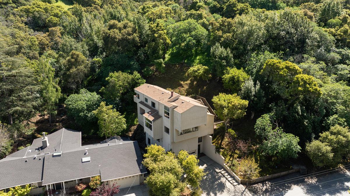 Detail Gallery Image 50 of 51 For 901 Laurelwood Dr, San Mateo,  CA 94403 - 3 Beds | 2/1 Baths