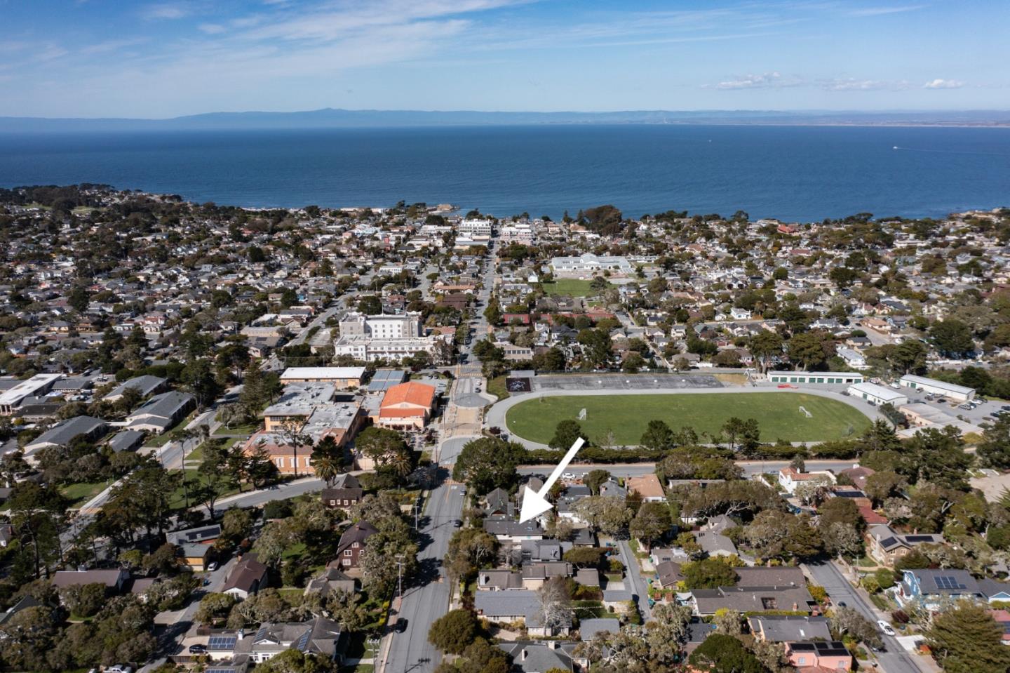 Detail Gallery Image 18 of 19 For 917 Fountain Ave, Pacific Grove,  CA 93950 - 4 Beds | 3/1 Baths