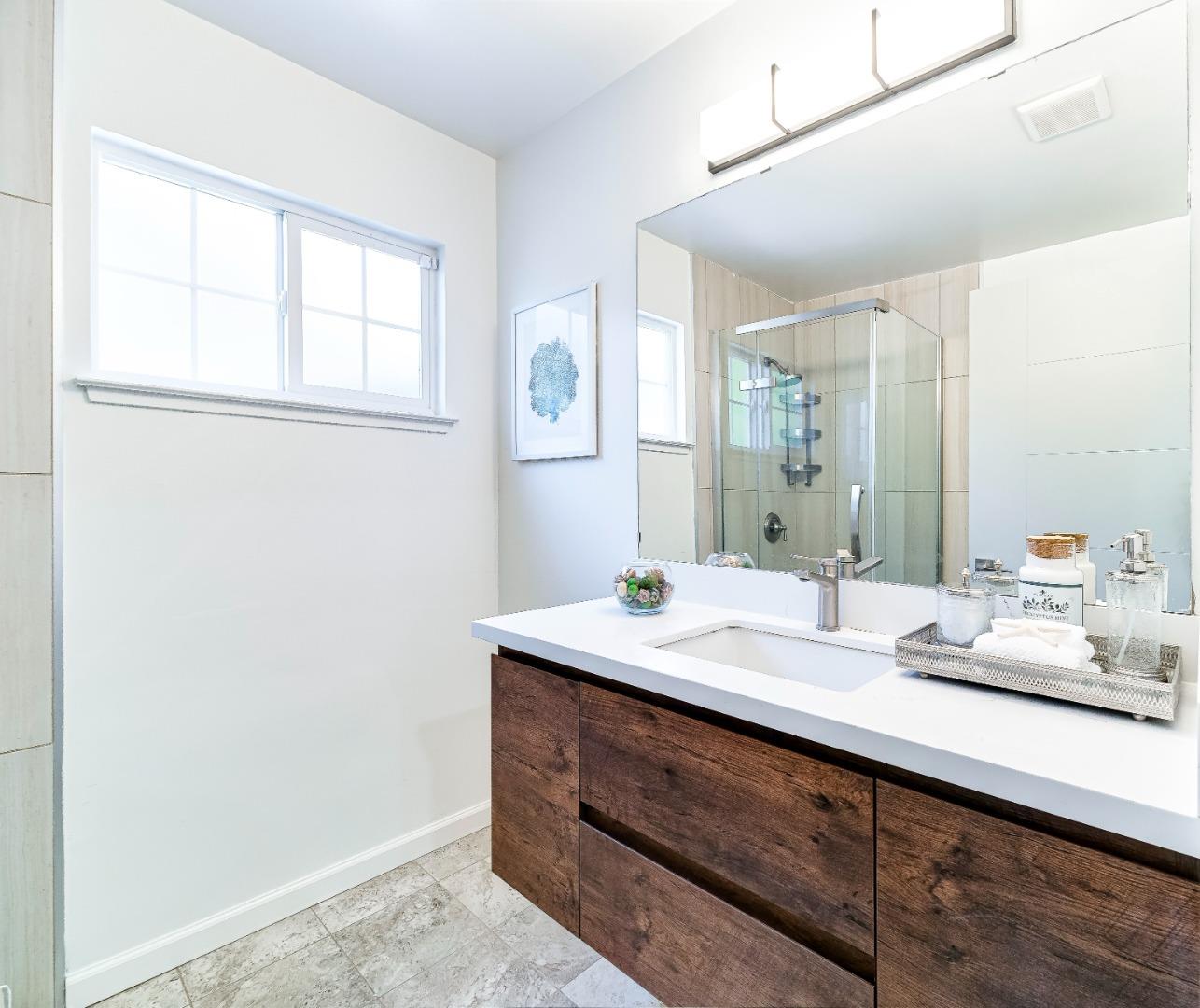 Detail Gallery Image 24 of 38 For 1067 Beaumont Dr, San Jose,  CA 95129 - 3 Beds | 2 Baths