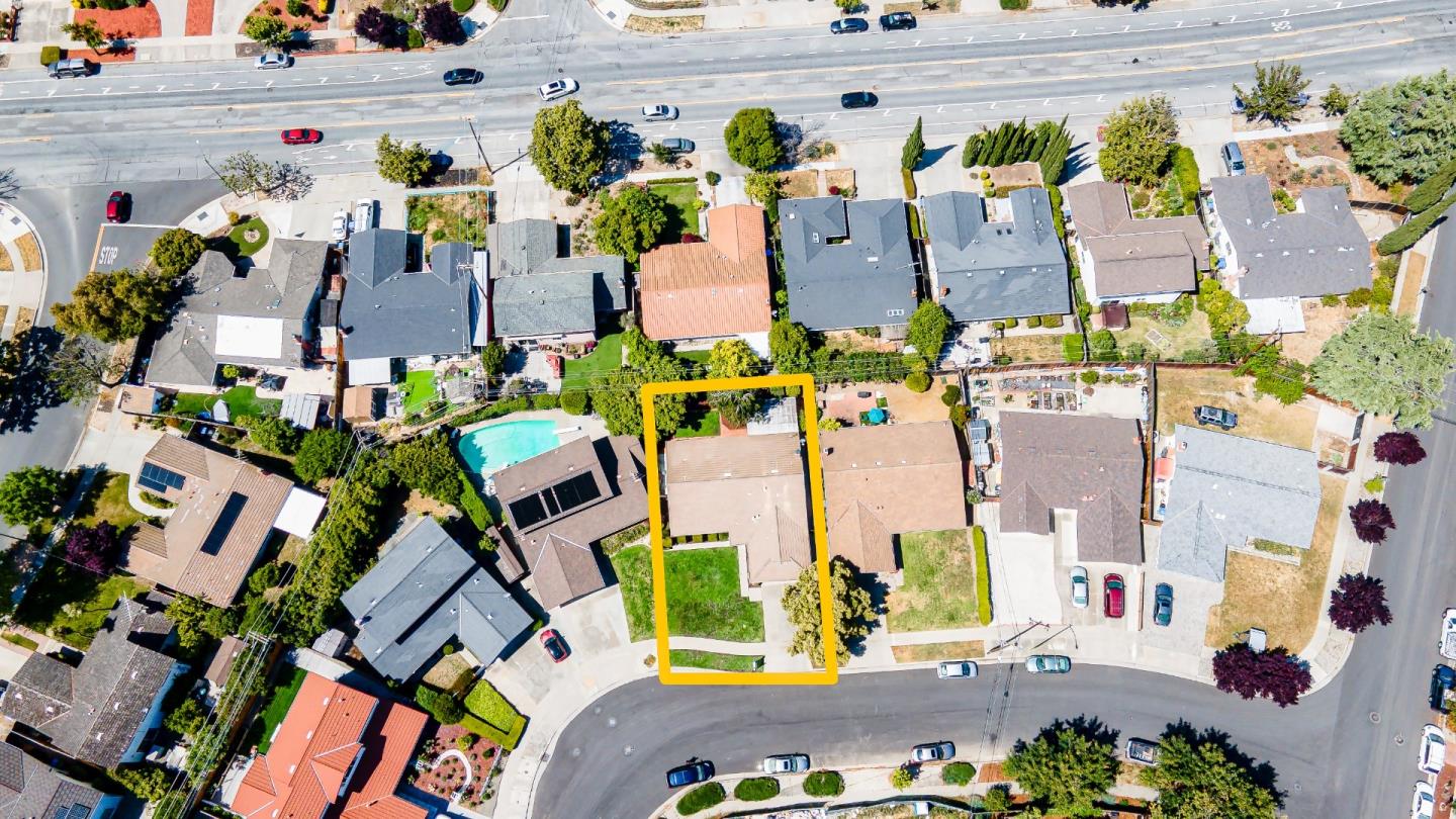 Detail Gallery Image 37 of 38 For 1067 Beaumont Dr, San Jose,  CA 95129 - 3 Beds | 2 Baths