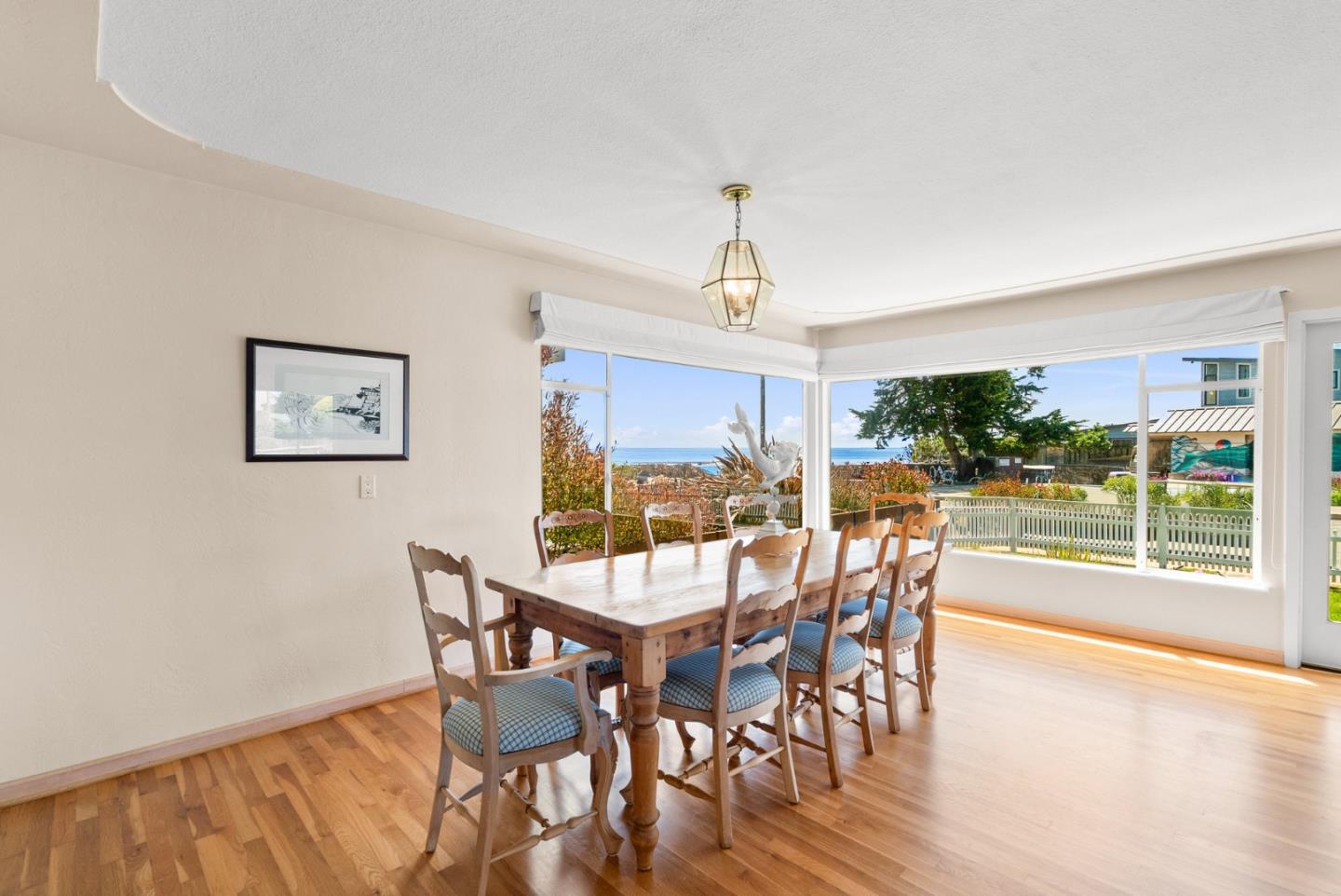 Detail Gallery Image 10 of 61 For 102 32nd Ave, Santa Cruz,  CA 95062 - 3 Beds | 2 Baths