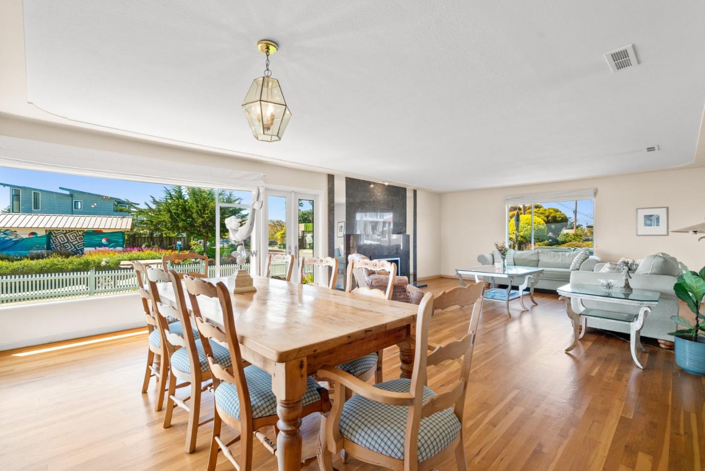 Detail Gallery Image 19 of 61 For 102 32nd Ave, Santa Cruz,  CA 95062 - 3 Beds | 2 Baths