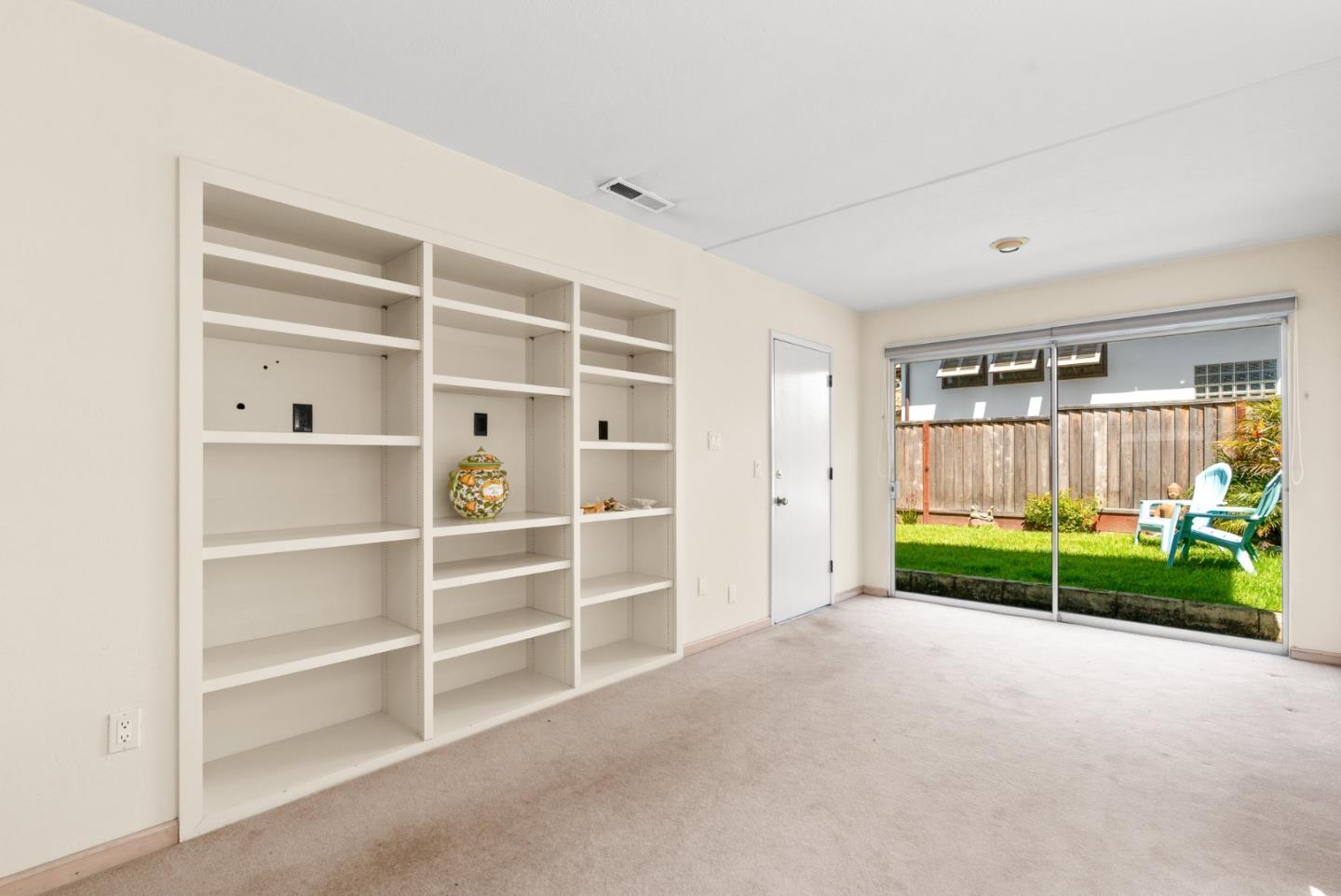 Detail Gallery Image 28 of 61 For 102 32nd Ave, Santa Cruz,  CA 95062 - 3 Beds | 2 Baths