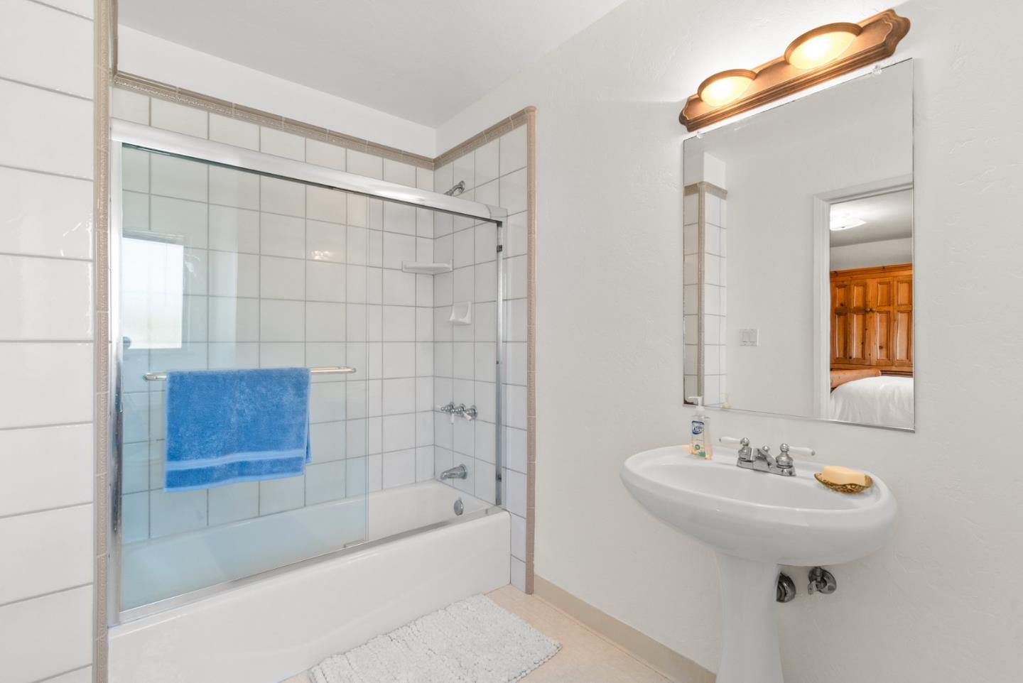 Detail Gallery Image 32 of 61 For 102 32nd Ave, Santa Cruz,  CA 95062 - 3 Beds | 2 Baths
