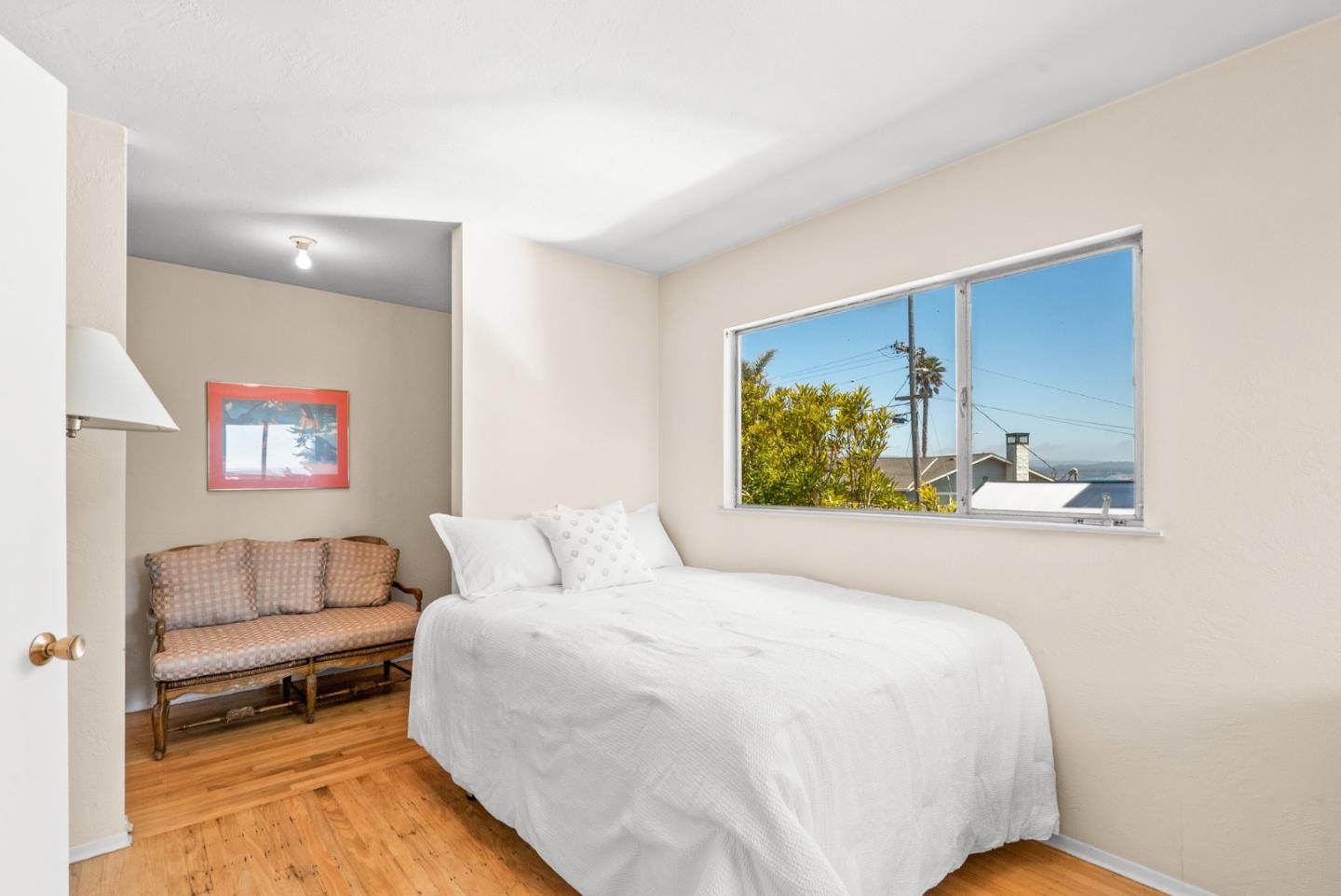 Detail Gallery Image 35 of 61 For 102 32nd Ave, Santa Cruz,  CA 95062 - 3 Beds | 2 Baths