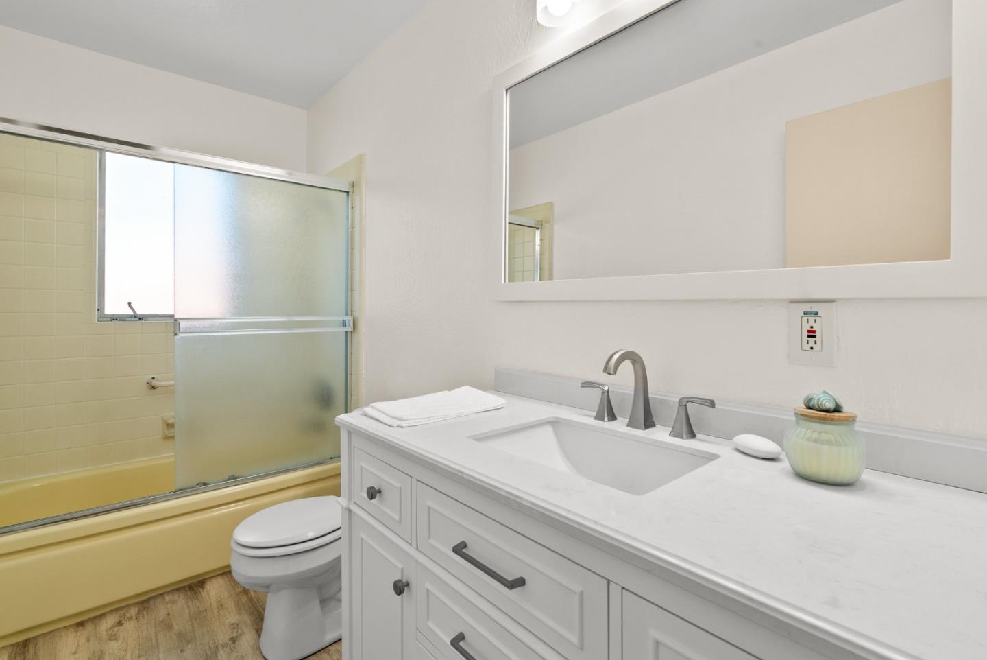 Detail Gallery Image 38 of 61 For 102 32nd Ave, Santa Cruz,  CA 95062 - 3 Beds | 2 Baths