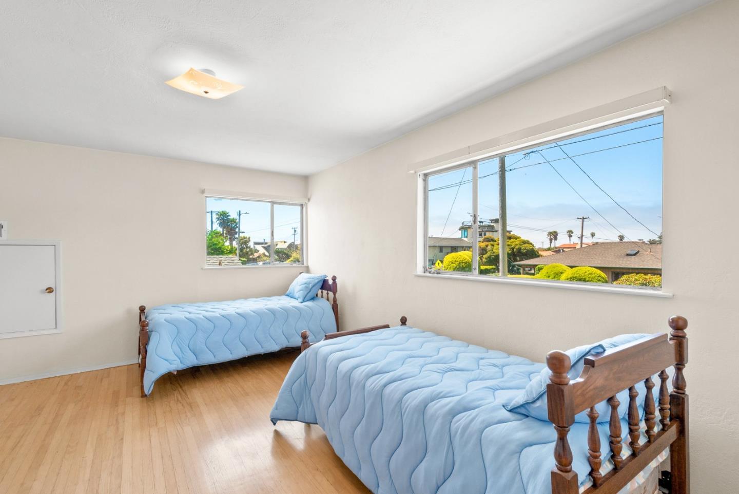 Detail Gallery Image 40 of 61 For 102 32nd Ave, Santa Cruz,  CA 95062 - 3 Beds | 2 Baths