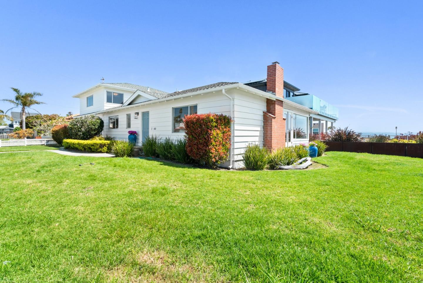 Detail Gallery Image 55 of 61 For 102 32nd Ave, Santa Cruz,  CA 95062 - 3 Beds | 2 Baths