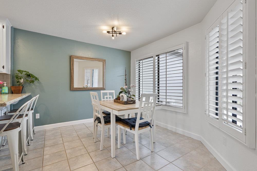 Detail Gallery Image 15 of 31 For 892 Duffin Dr, Hollister,  CA 95023 - 2 Beds | 3 Baths