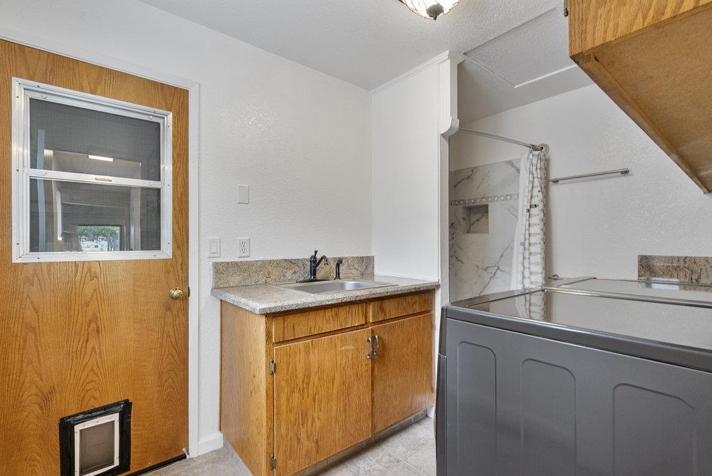 Detail Gallery Image 25 of 31 For 892 Duffin Dr, Hollister,  CA 95023 - 2 Beds | 3 Baths