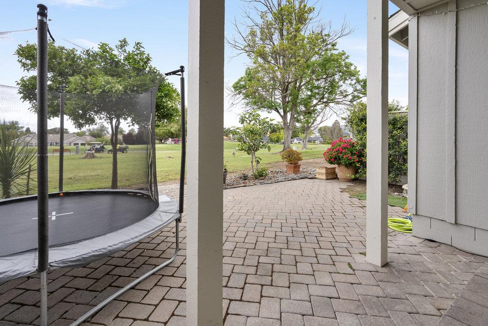 Detail Gallery Image 28 of 31 For 892 Duffin Dr, Hollister,  CA 95023 - 2 Beds | 3 Baths