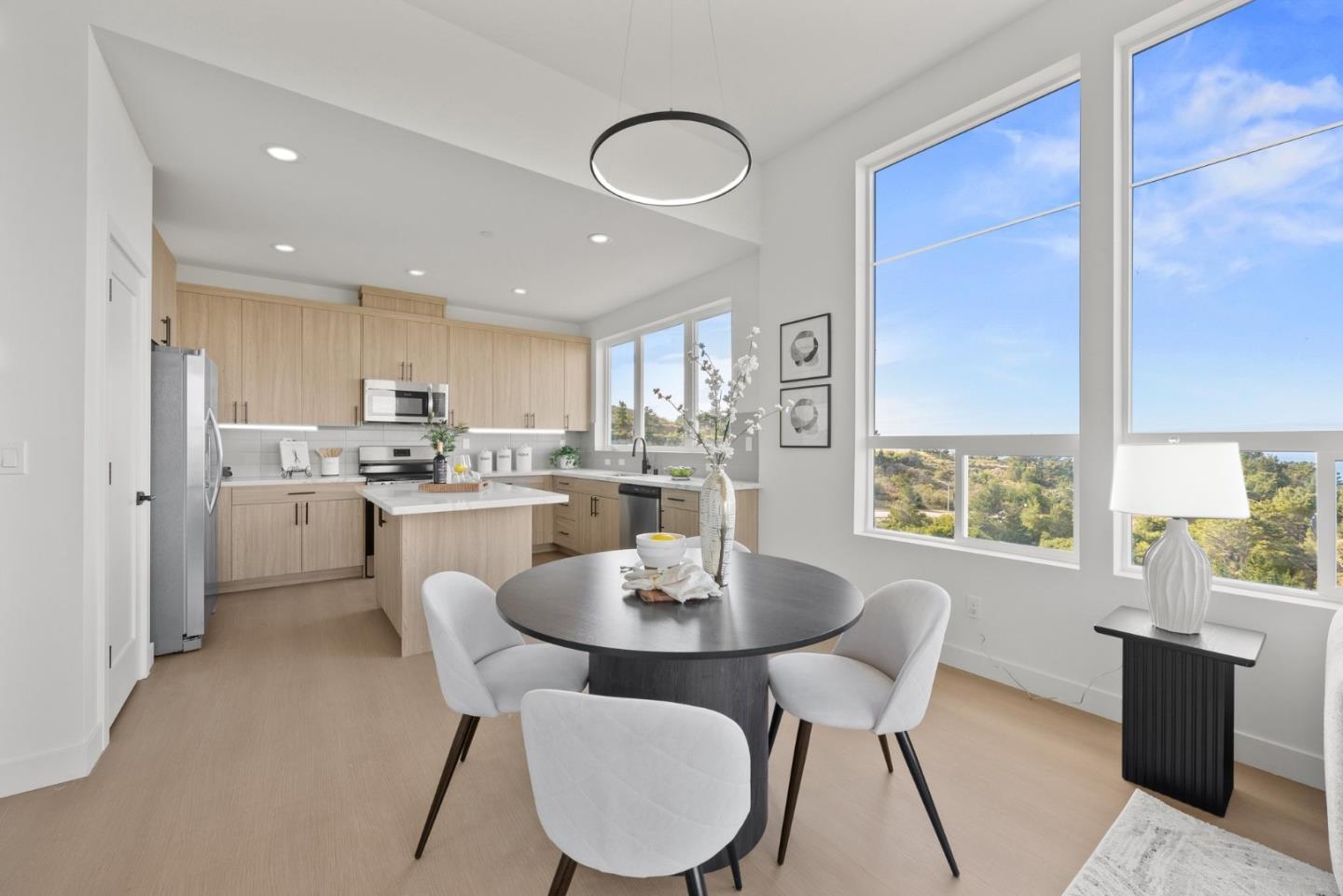Detail Gallery Image 10 of 50 For 803 Fassler Ave, Pacifica,  CA 94044 - 2 Beds | 2/1 Baths