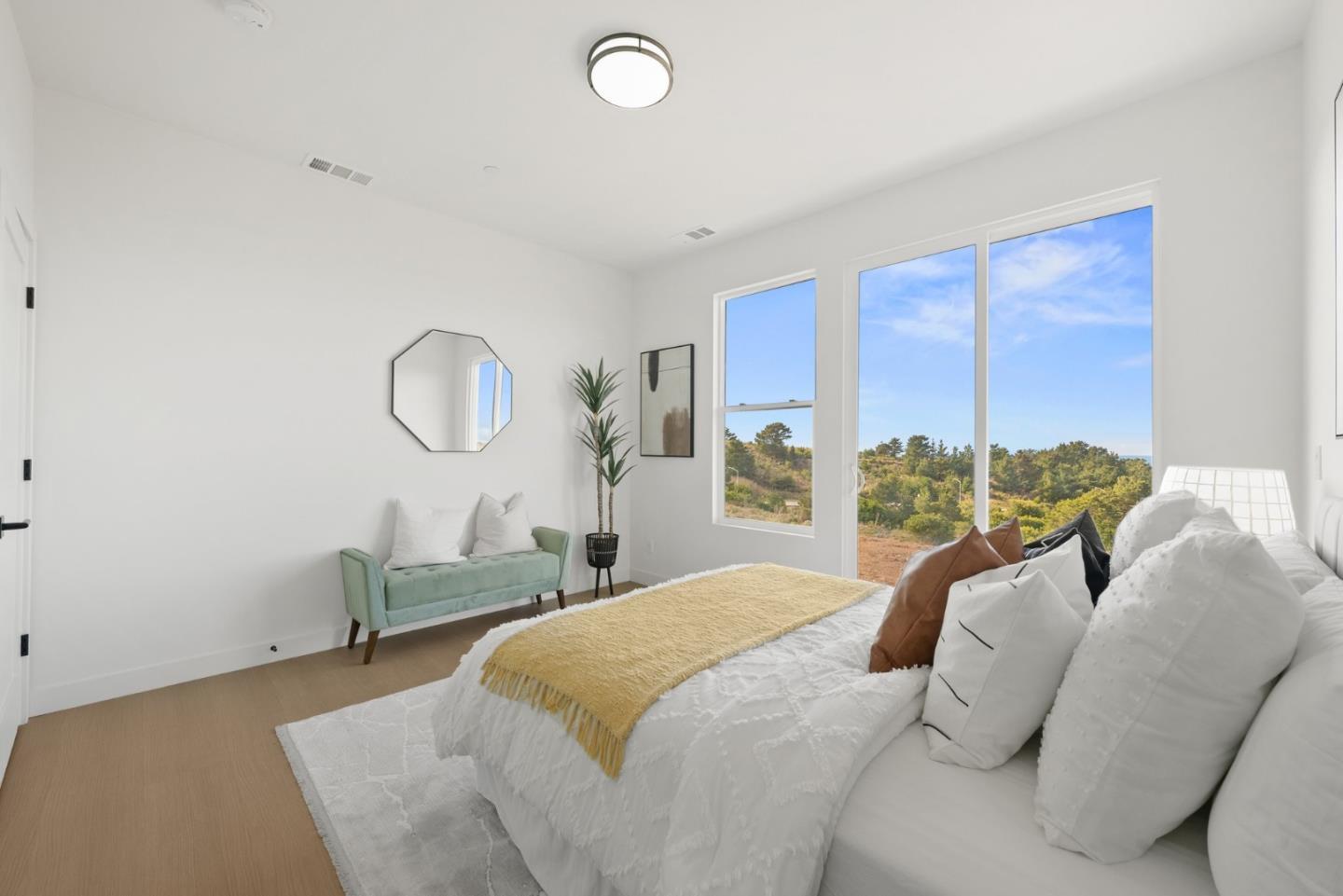 Detail Gallery Image 19 of 50 For 803 Fassler Ave, Pacifica,  CA 94044 - 2 Beds | 2/1 Baths