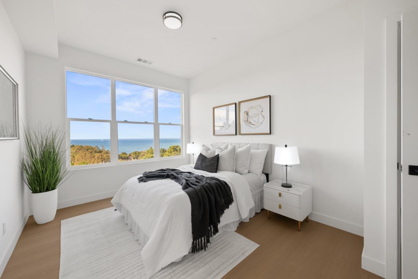 Detail Gallery Image 24 of 50 For 803 Fassler Ave, Pacifica,  CA 94044 - 2 Beds | 2/1 Baths