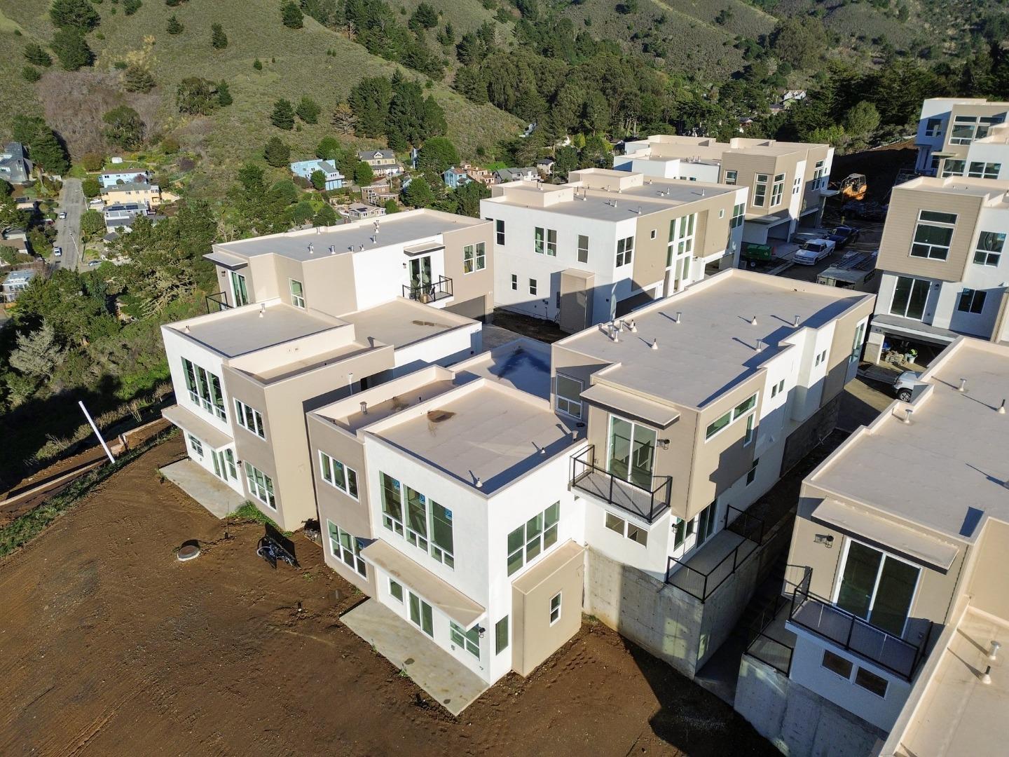 Detail Gallery Image 36 of 50 For 803 Fassler Ave, Pacifica,  CA 94044 - 2 Beds | 2/1 Baths