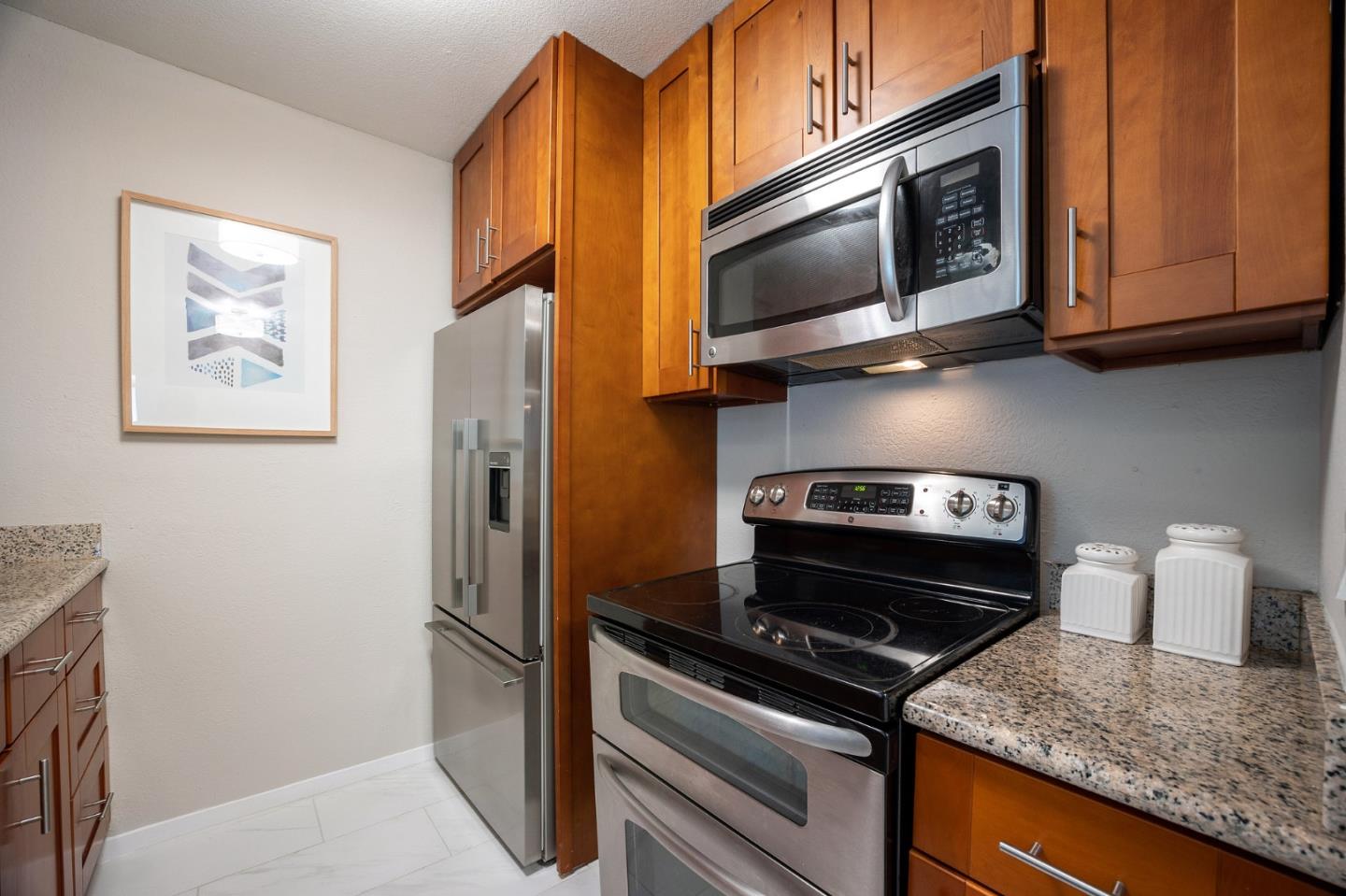 Detail Gallery Image 16 of 43 For 359 Half Moon Ln #113,  Daly City,  CA 94015 - 1 Beds | 1 Baths