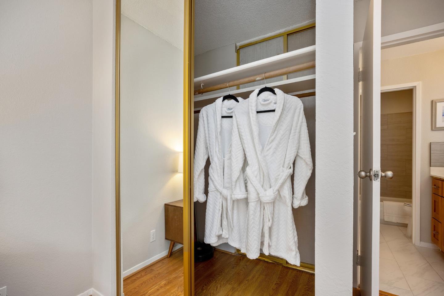 Detail Gallery Image 25 of 43 For 359 Half Moon Ln #113,  Daly City,  CA 94015 - 1 Beds | 1 Baths