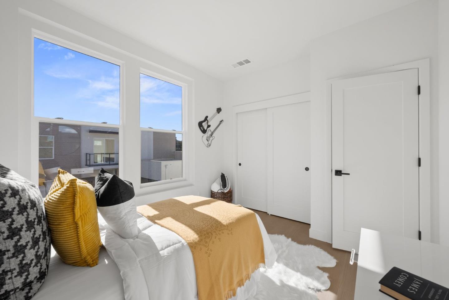 Detail Gallery Image 28 of 54 For 801 Fassler Ave, Pacifica,  CA 94044 - 3 Beds | 2/1 Baths