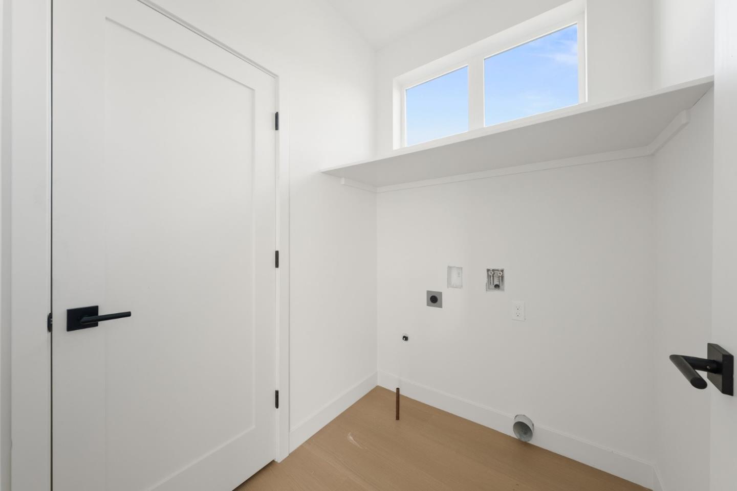 Detail Gallery Image 33 of 54 For 801 Fassler Ave, Pacifica,  CA 94044 - 3 Beds | 2/1 Baths