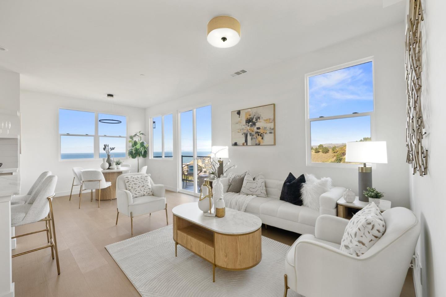Detail Gallery Image 4 of 54 For 801 Fassler Ave, Pacifica,  CA 94044 - 3 Beds | 2/1 Baths