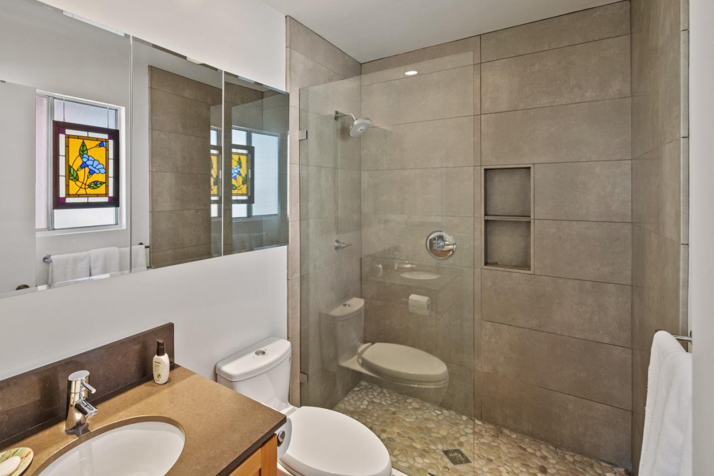 Detail Gallery Image 29 of 39 For 24735 Dolores St, Carmel,  CA 93923 - 2 Beds | 2 Baths