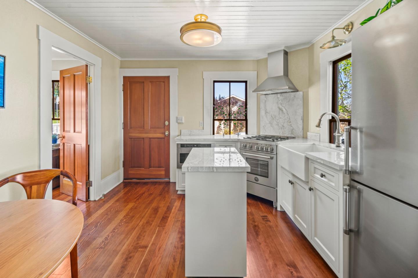 Detail Gallery Image 12 of 35 For 519 Dickman Ave, Monterey,  CA 93940 - 2 Beds | 2 Baths